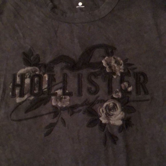 Hollister embroidered top size ZZ - Picture 2 of 3